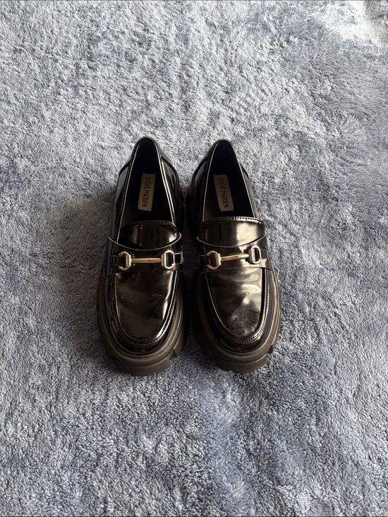 Steve Madden Shoes - Steve Madden Black Patent Loafers with Silver Bit